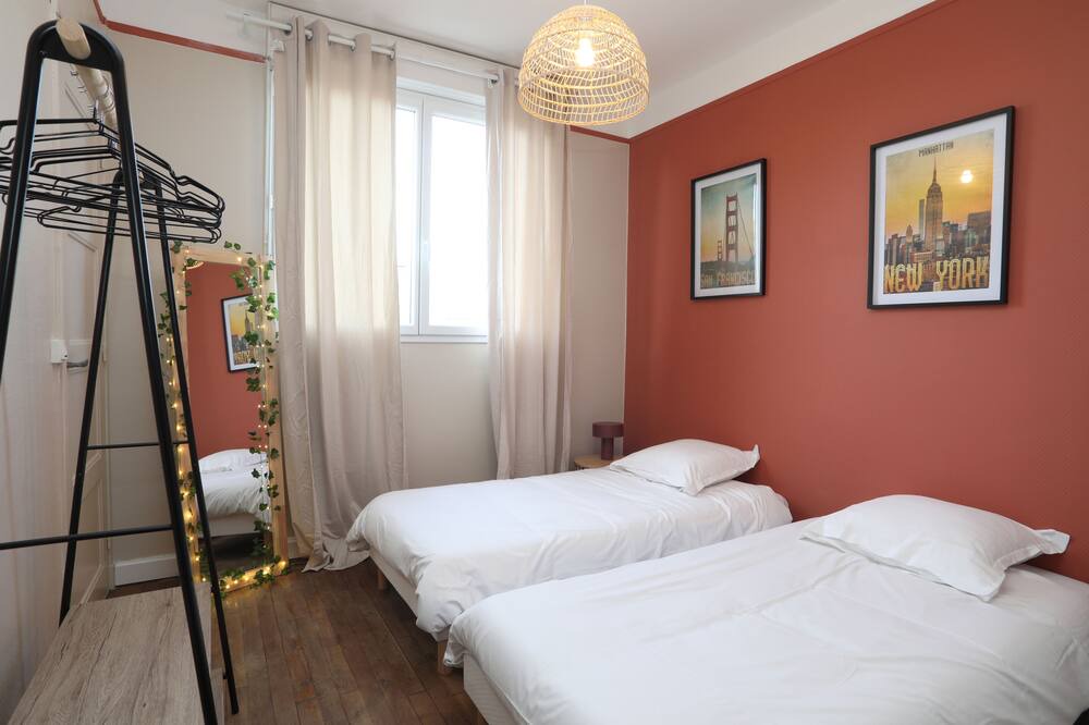 Photo of Bedroom in Saint-Leu