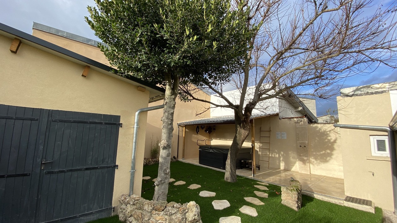Photo of Outdoor in Tinqueux