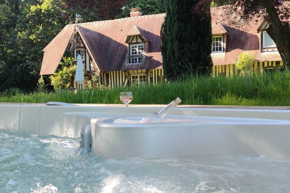 Photo of Outdoor in Saint-Christophe-sur-Conde