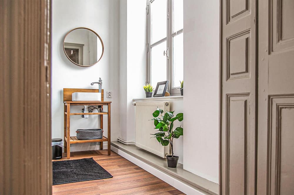Photo of Bathroom in Montreuil-sur-Mer