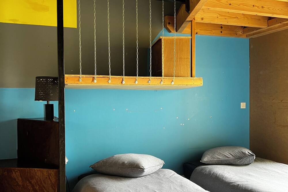 Photo of Bedroom in Tosny