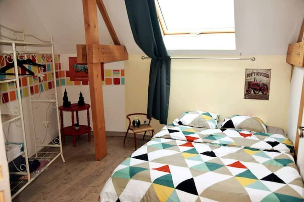 Photo of Bedroom in Escuilles