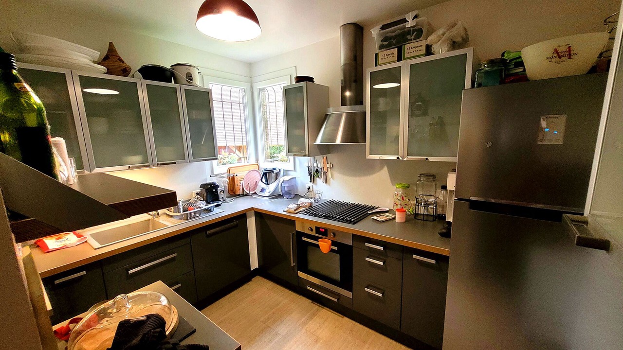 Photo of Kitchen in Saint-Gatien-des-Bois