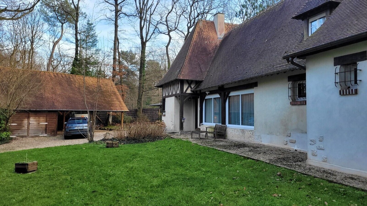 Photo of Outdoor in Saint-Gatien-des-Bois