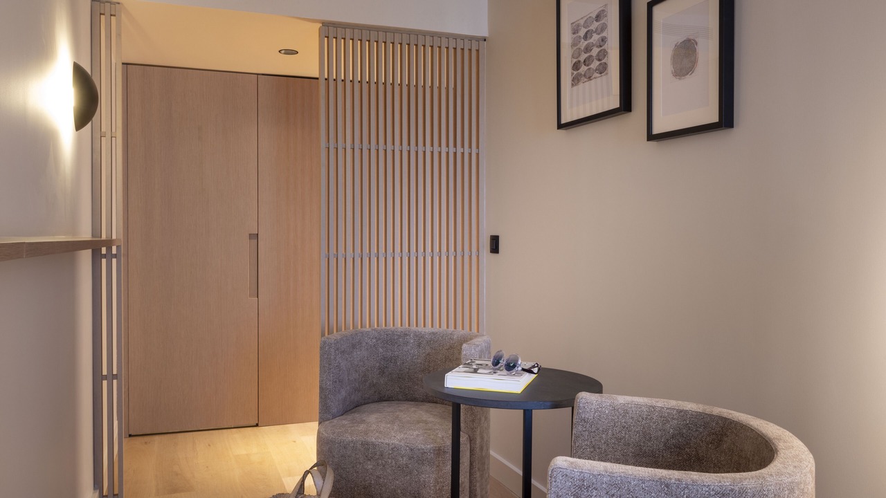 Photo of Bedroom in 10th Arrondissement