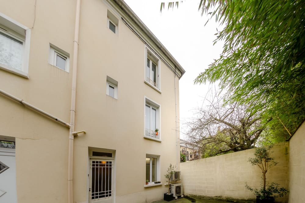 Photo of Outdoor in La Garenne-Colombes