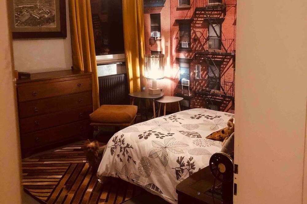 Photo of Bedroom in Valmont