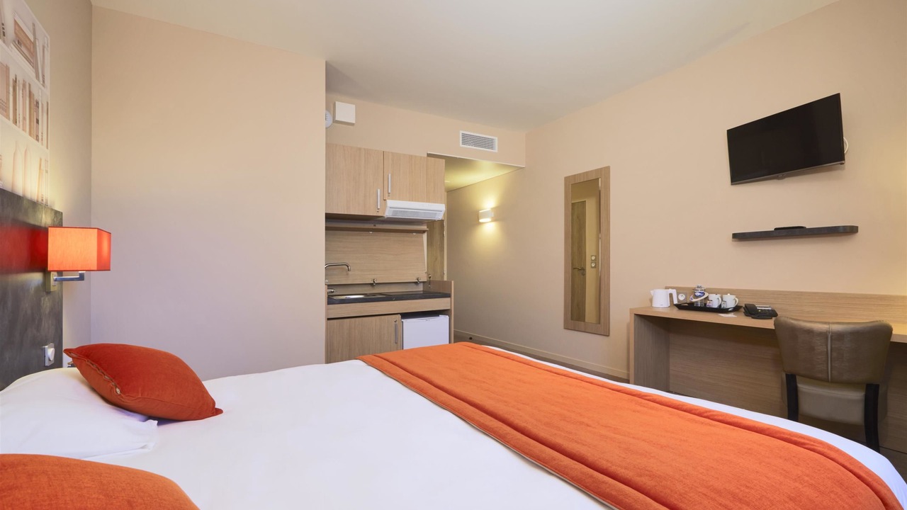Photo of Bedroom in Beaucouze