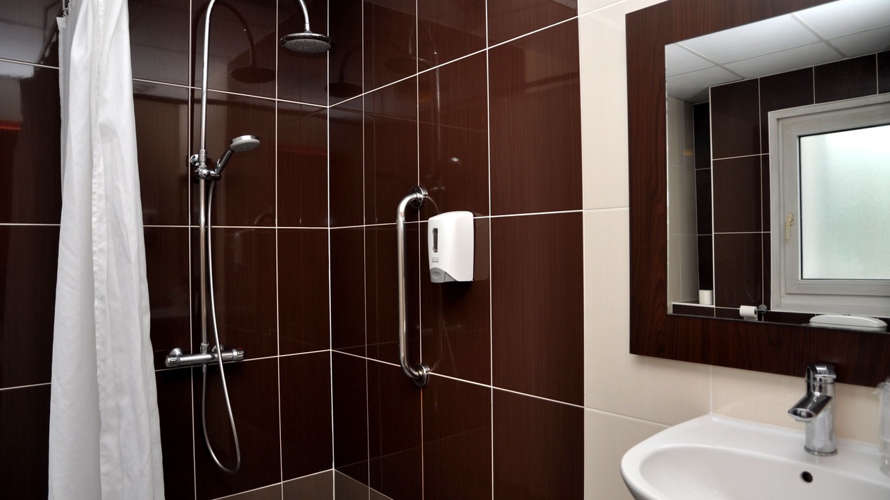 Photo of Bathroom in Amiens Metropole
