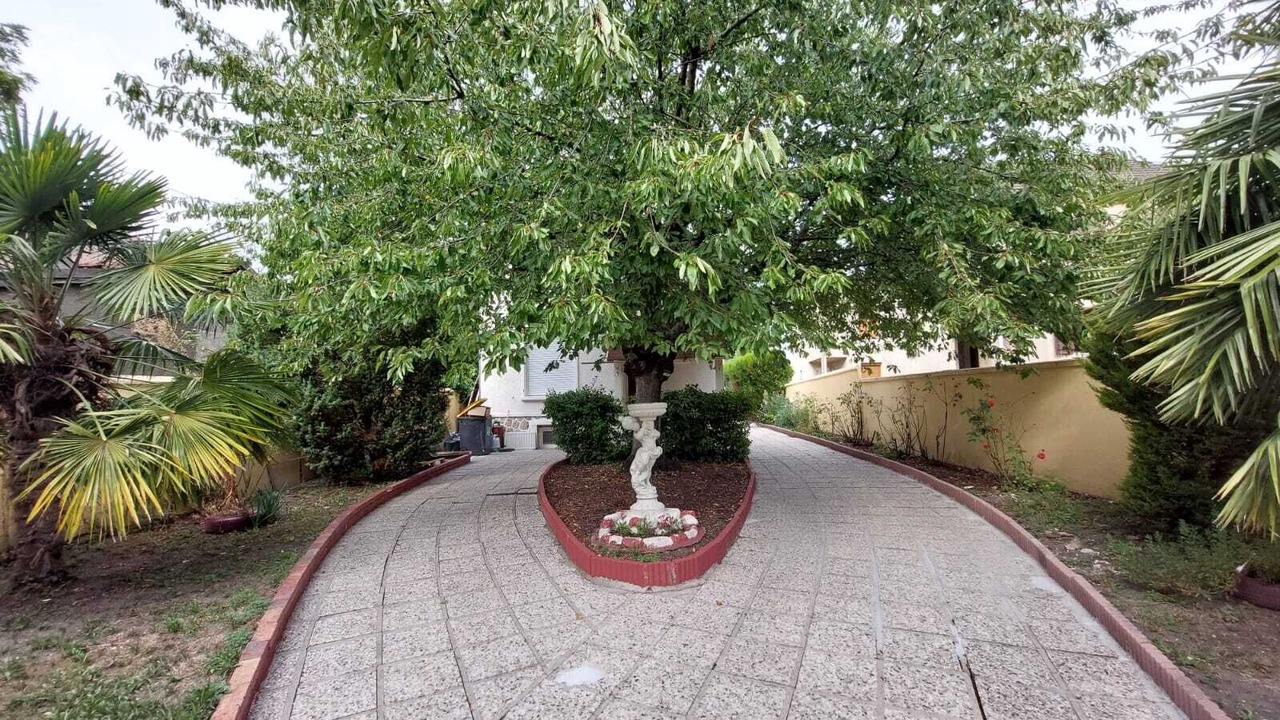 Photo of Outdoor in Epinay-sur-Seine