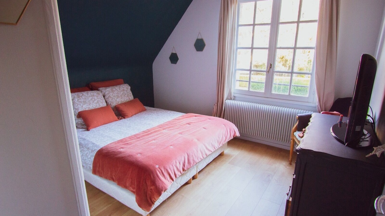 Photo of Bedroom in Hem
