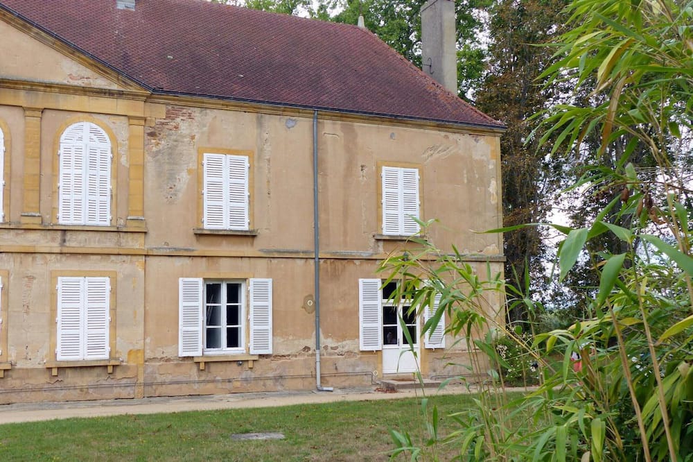 Photo of Outdoor in Le Donjon