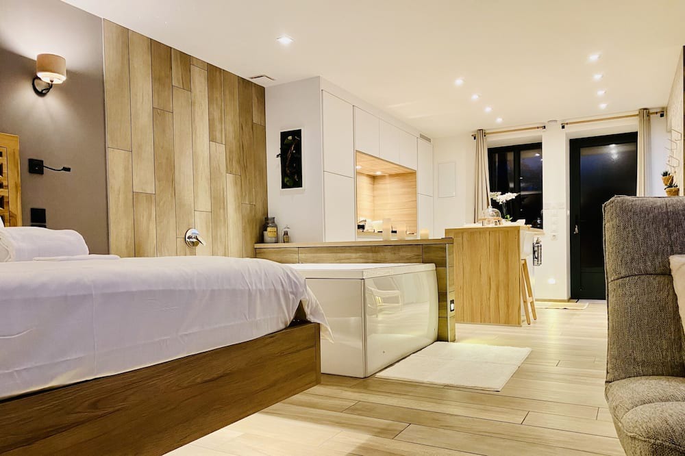 Photo of Bedroom in Saint-Laurent-dAndenay