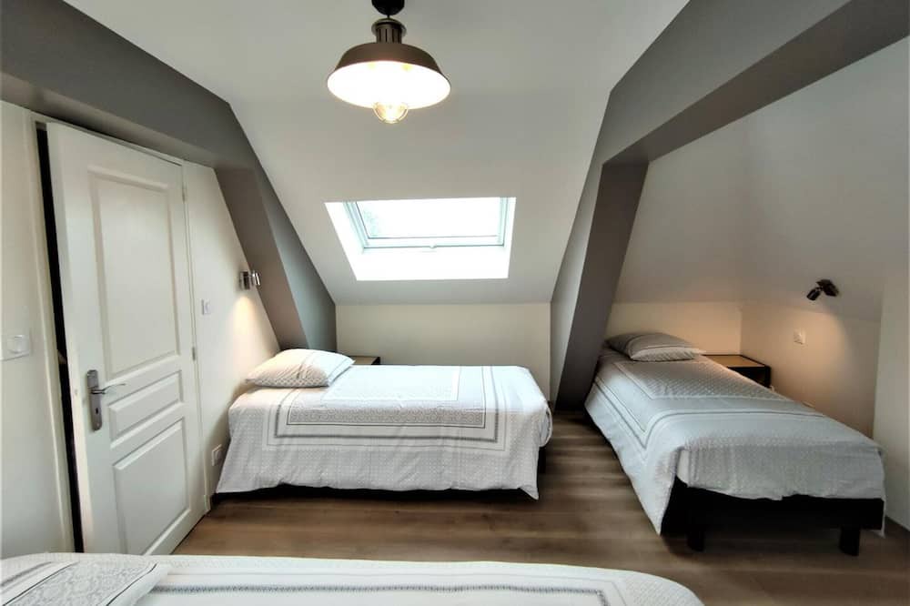 Photo of Bedroom in Saint-Pierre-de-Varengeville