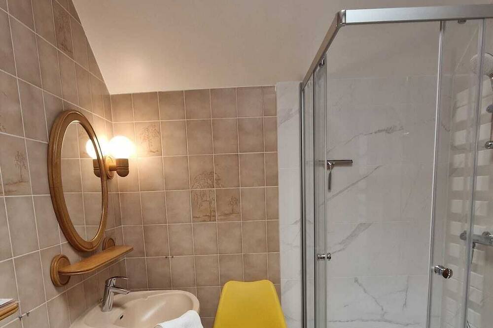 Photo of Bathroom in Hettange-Grande