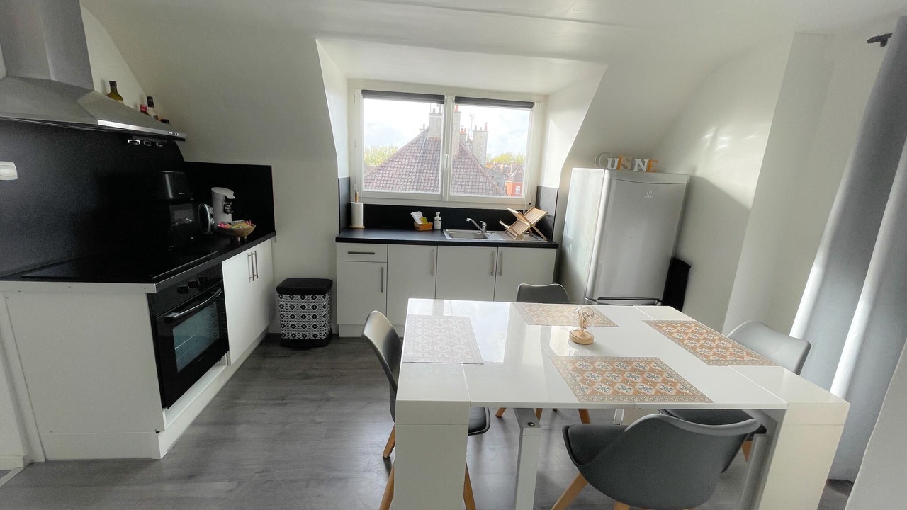 Photo of Kitchen in Calais City Center