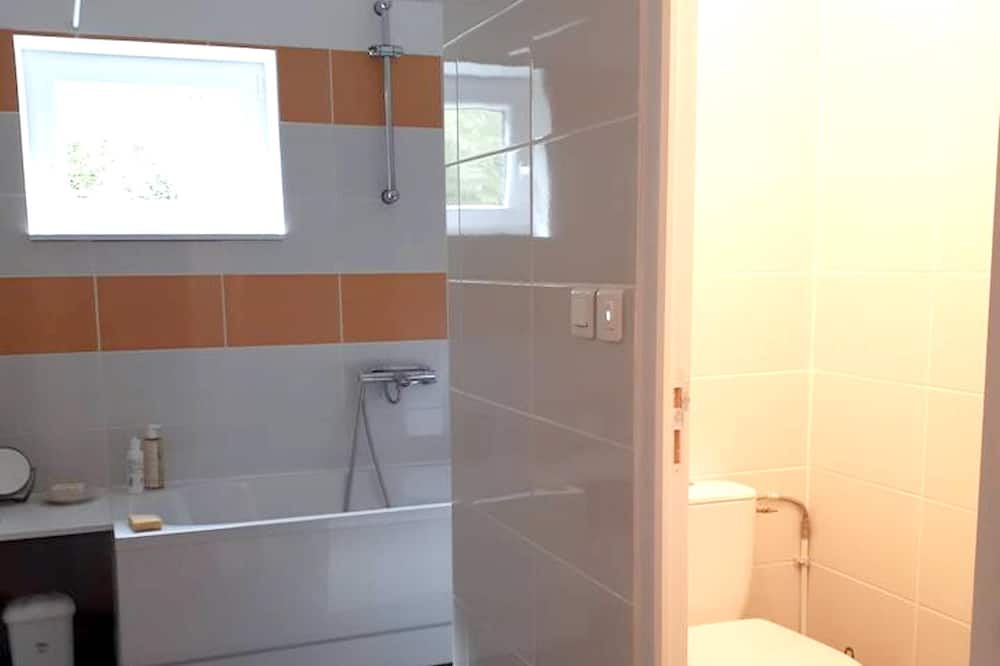 Photo of Bathroom in Landrichamps