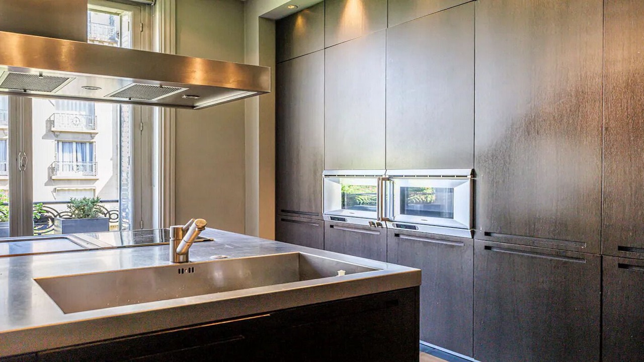 Photo of Kitchen in Quartier du Gros-Caillou