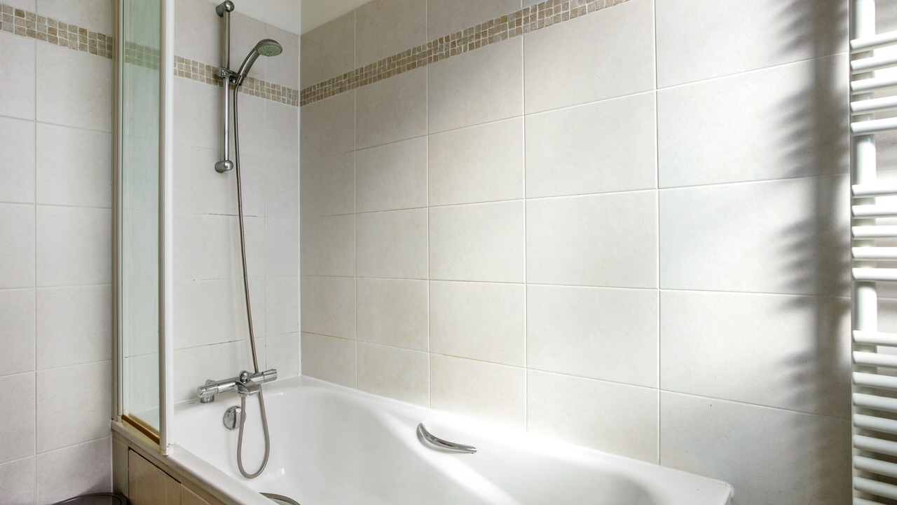 Photo of Bathroom in Chantiers