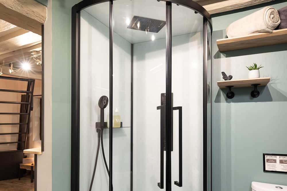 Photo of Bathroom in Saint-Denis-le-Thiboult