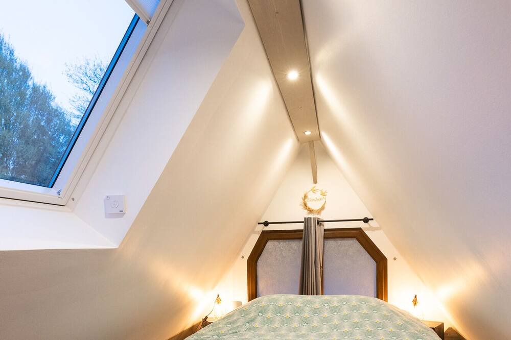 Photo of Bedroom in Saint-Denis-le-Thiboult