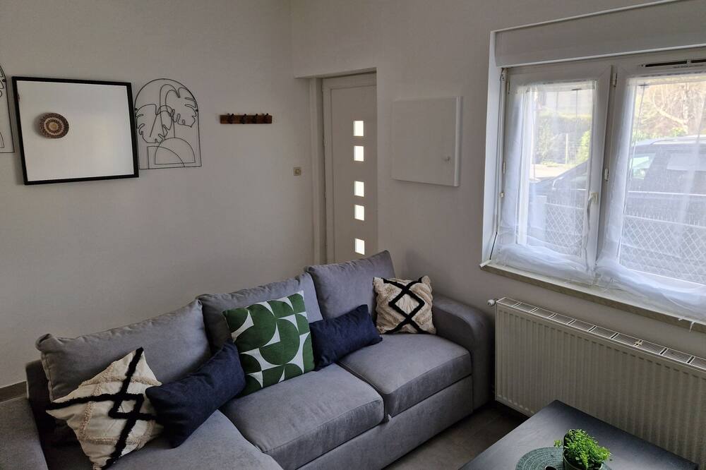 Photo of Bedroom in Maubeuge