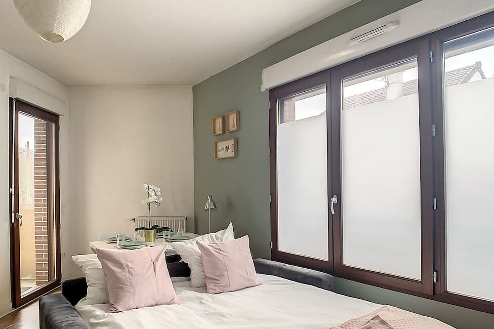 Photo of Bedroom in Neuilly-sur-Marne