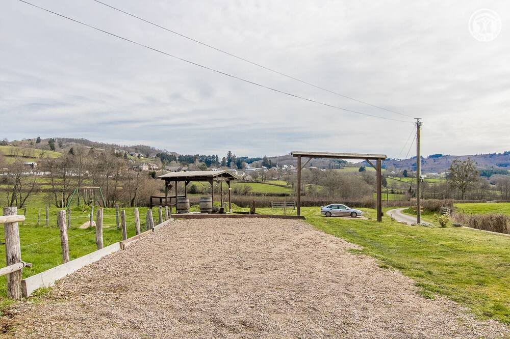 Photo of Outdoor in Cussy-en-Morvan