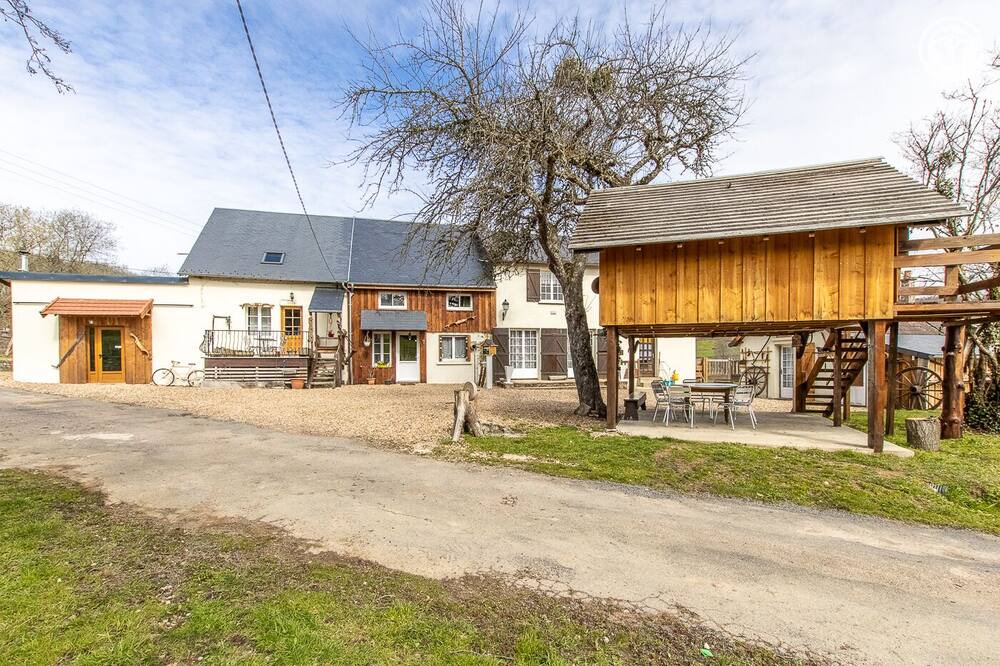 Photo of Outdoor in Cussy-en-Morvan