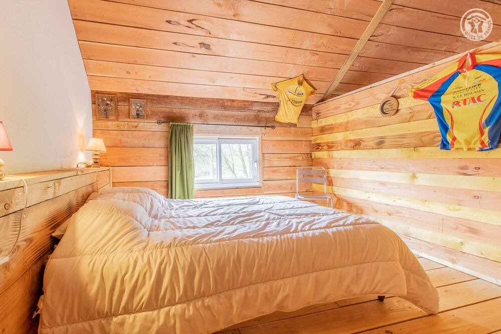 Photo of Bedroom in Cussy-en-Morvan