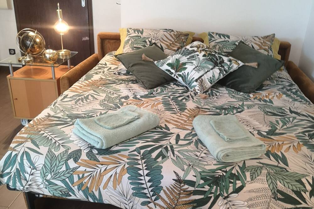 Photo of Bedroom in Reims City Centre