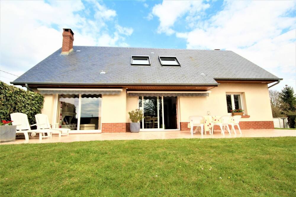 Photo of Outdoor in Mesnieres-en-Bray