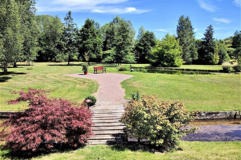 Photo of Outdoor in Ellecourt