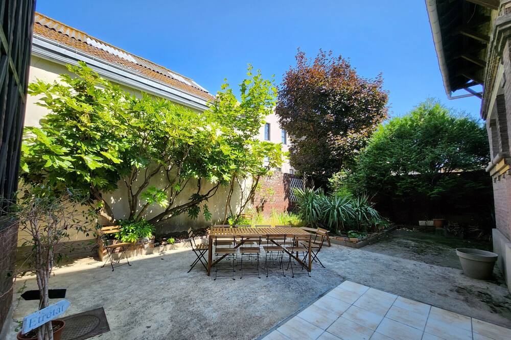 Photo of Patio Balcony in Saint-Charles du Port