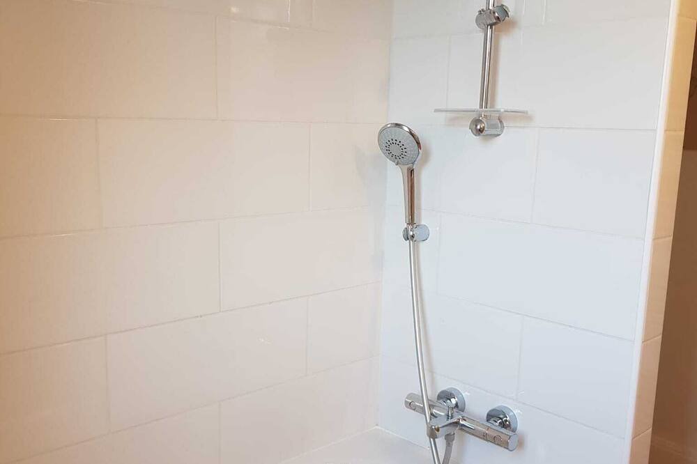 Photo of Bathroom in Koenigshoffen Est