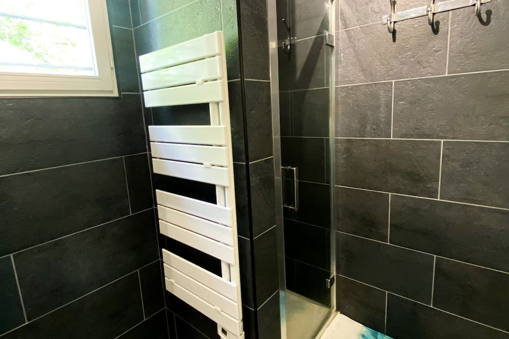 Photo of Bathroom in Gargenville