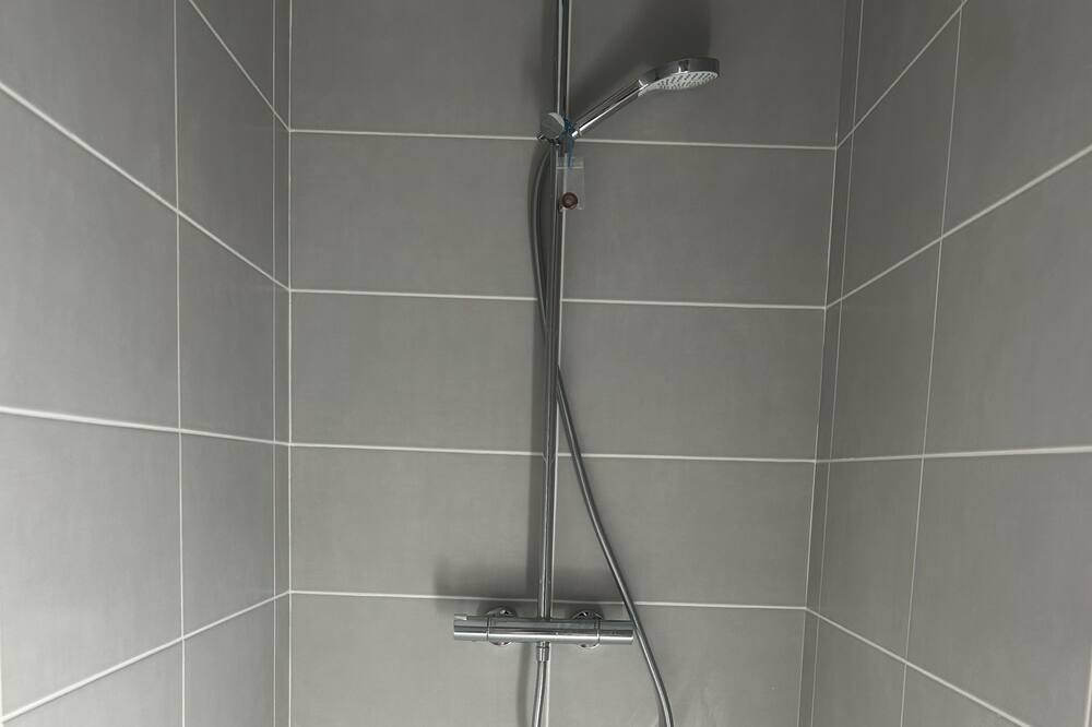 Photo of Bathroom in Hurigny