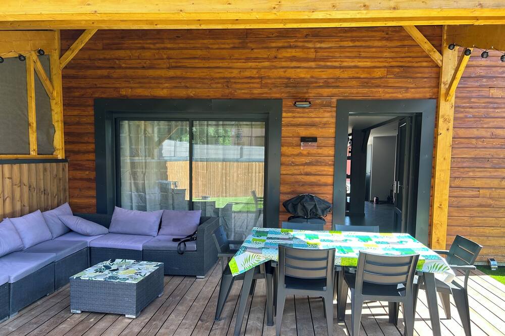 Photo of Outdoor in Hurigny