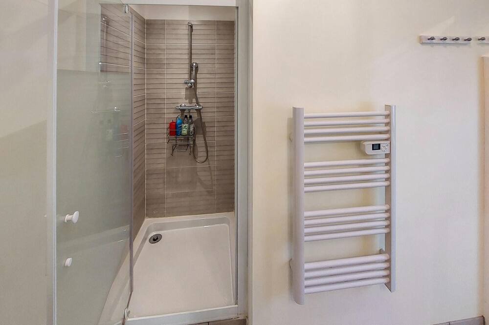 Photo of Bathroom in Les Hogues