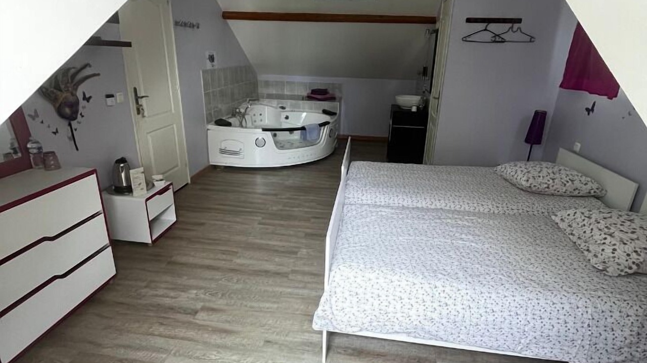 Photo of Bedroom in Farceaux