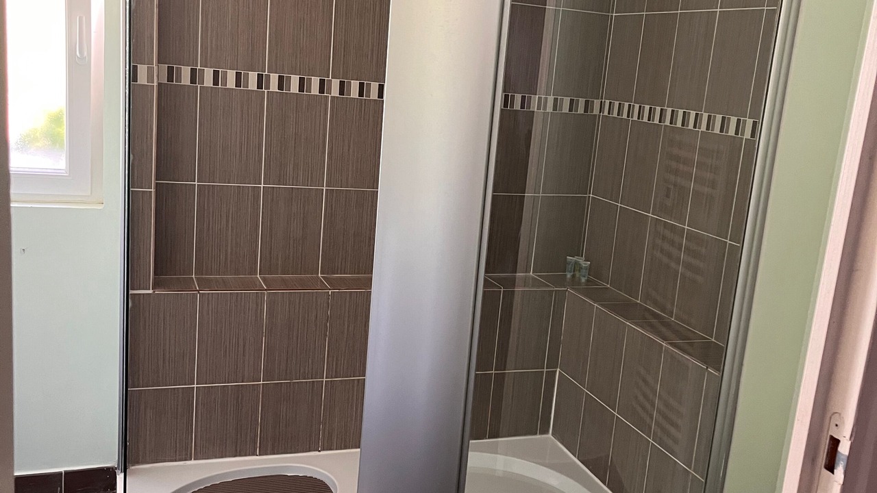 Photo of Bathroom in Farceaux