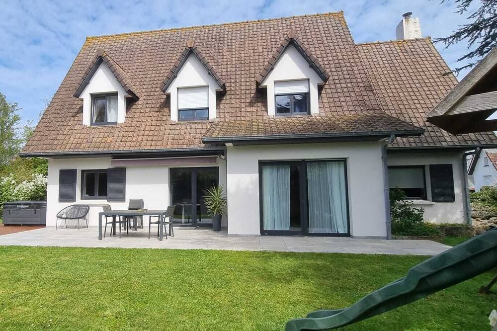 Photo of Outdoor in Coulogne
