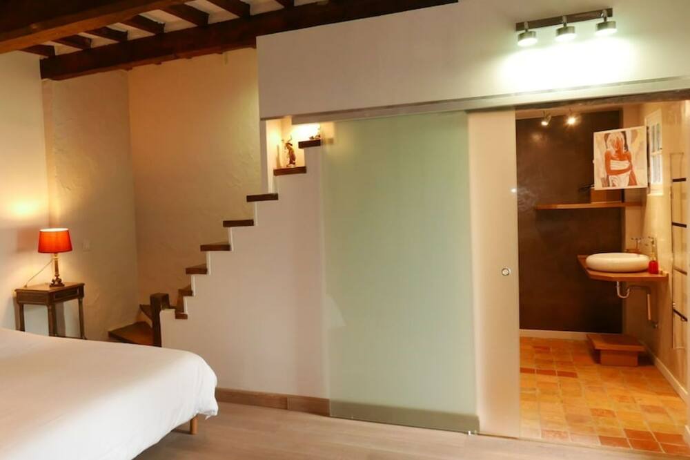 Photo of Bedroom in Miannay