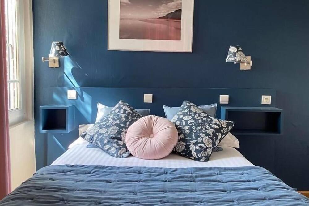 Photo of Bedroom in Varengeville-sur-Mer