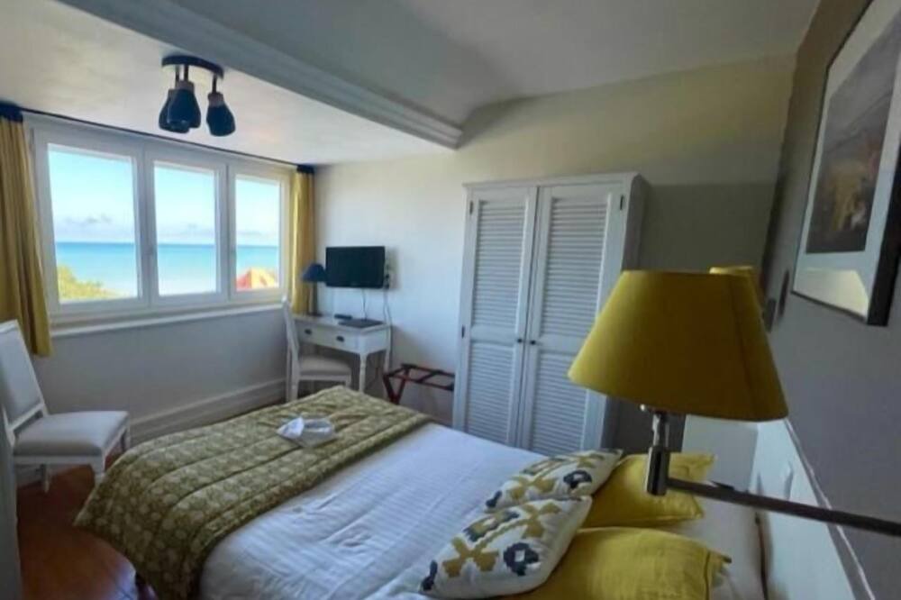 Photo of Bedroom in Varengeville-sur-Mer