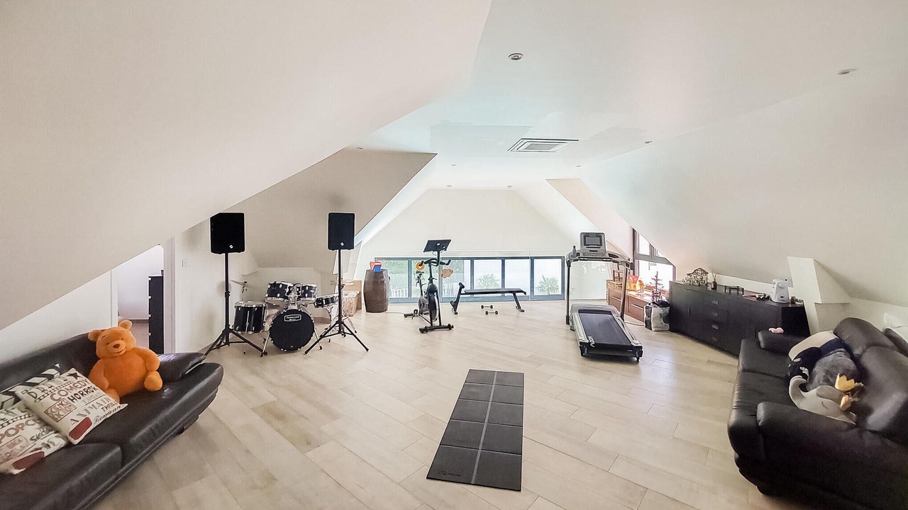 Photo of Livingroom in Pierre-Levee
