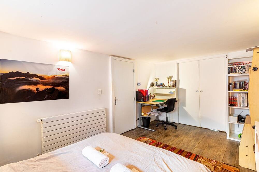 Photo of Bedroom in Pantin