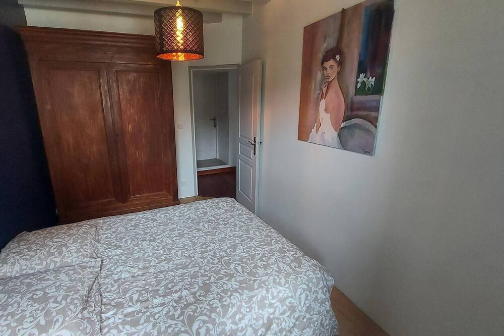 Photo of Bedroom in Montillot