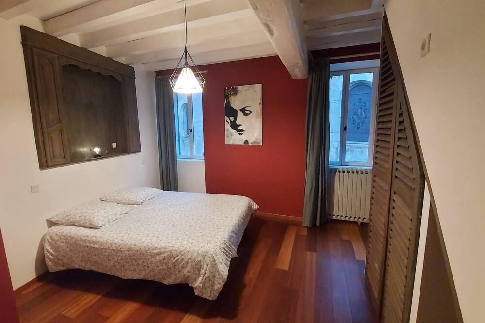 Photo of Bedroom in Montillot