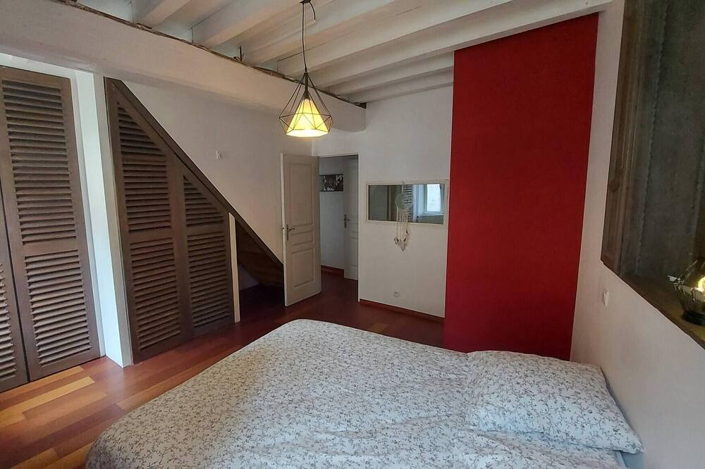 Photo of Bedroom in Montillot